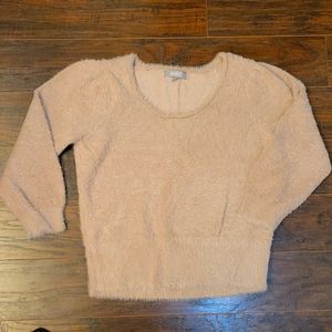 Waist length pink sweater